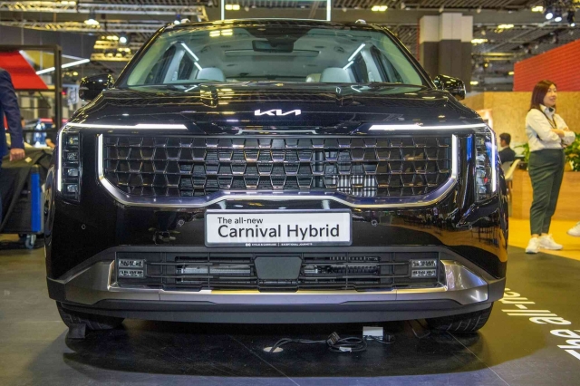 kia-carnival-hybrid-2024-3_optimized