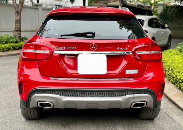 Lăn bánh gần 1 thập kỷ, Mercedes-Benz GLA 250 4Matic cũ rớt giá tới hơn 1 tỷ đồng 398736