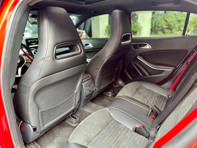 Lăn bánh gần 1 thập kỷ, Mercedes-Benz GLA 250 4Matic cũ rớt giá tới hơn 1 tỷ đồng 398742