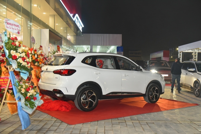 MG HS 2024 chính thức trình làng: Có gói công nghệ an toàn ADAS, giá từ 699 triệu đồng 398957