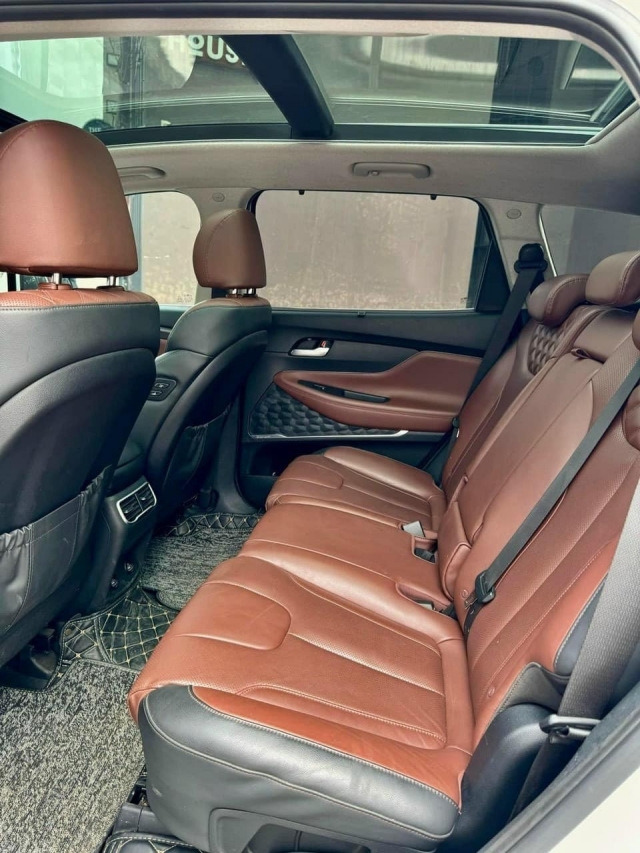 Lăn bánh 2 năm, Hyundai Santa Fe