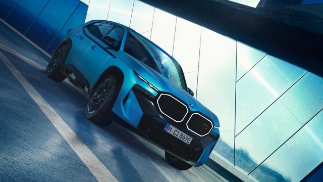 BMW XM bổ sung bản mới: