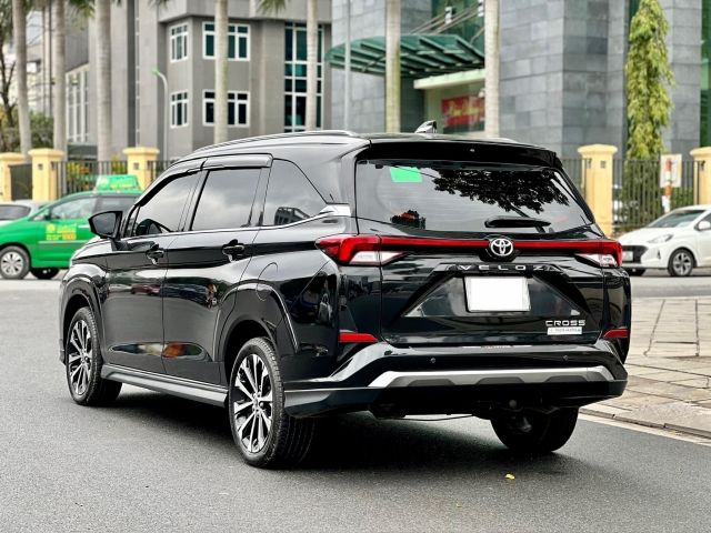 Mới chạy 2.000 km, Toyota Veloz Cross 2023 đã rao bán lại với giá ngỡ ngàng 413226
