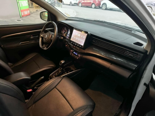 Sau 4 năm sử dụng, MPV gia đình Suzuki XL7 cũ rao bán lại với giá khó tin 414881