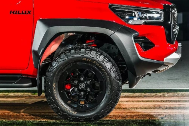 Toyota Hilux GR Sport 2024 2