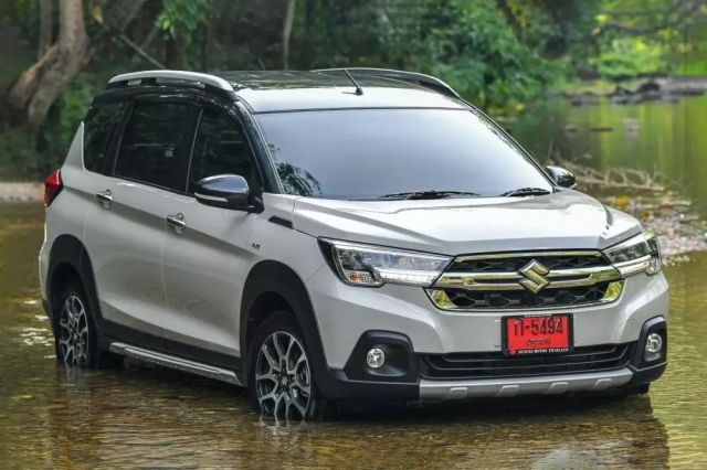 suzuki-xl7-hybrid-2024-1