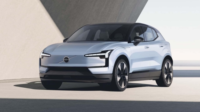Xe điện Kia EV9 'thắng lớn' tại giải thưởng Ô tô thế giới của năm 2024 431051