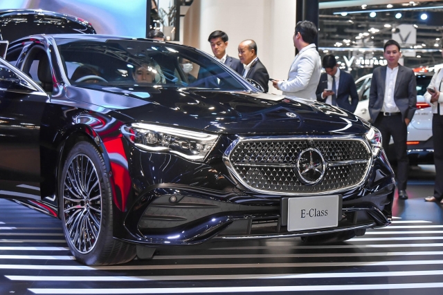 mercedes-benz-e-class-2024-2