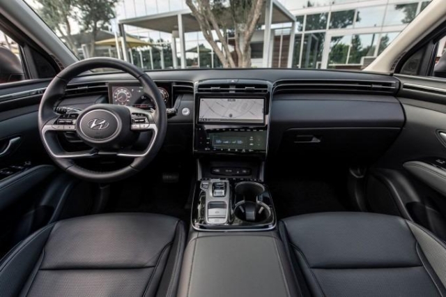 Hyundai Tucson bất ngờ giảm giá tới gần 70 triệu đồng, tạo áp lực cho CX-5, CR-V 434596