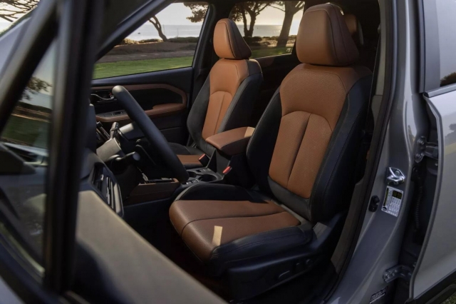 Thế hệ mới sắp 'lên kệ', Subaru Forester đời cũ bất ngờ 'bán chạy như tôm tươi' 438641