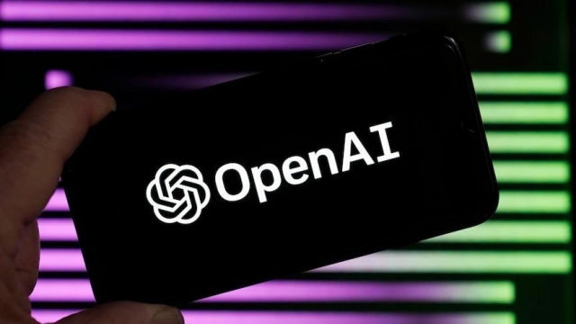 OpenAI có thể gặp rắc rối lớn với Scarlett Johansson do sử dụng giọng nói giống cô cho ChatGPT 468021