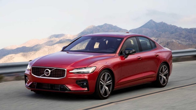 volvo-s60-1719217853985486776243