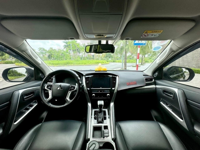 Sau 2 năm sử dụng, Mitsubishi Pajero Sport 2022 có giá thế nào trên sàn xe cũ? 494452