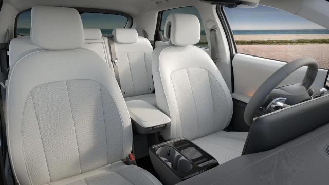 Hyundai Ioniq 5 2025 được bổ sung thêm tính năng ADAS, tầm vận hành tối đa 570 km, giá bán tăng nhẹ? 501545