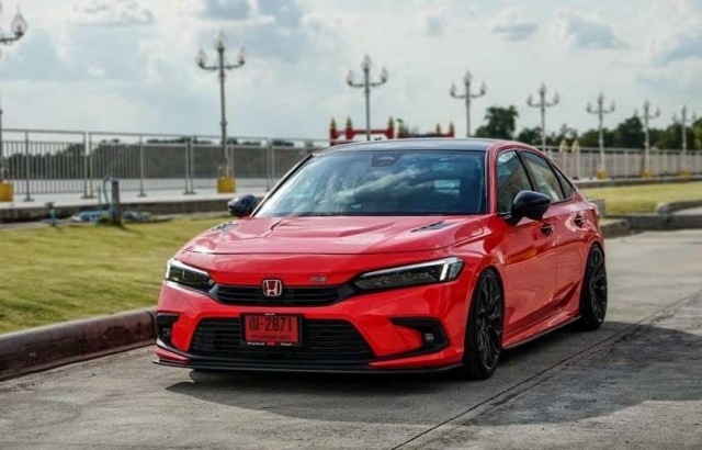 sedan-co-c-1