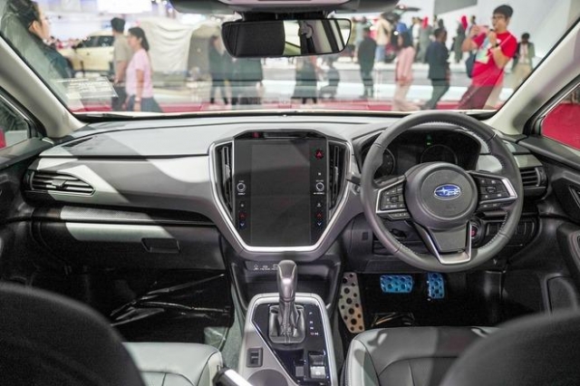 subaru-crosstrek-13-169175098054