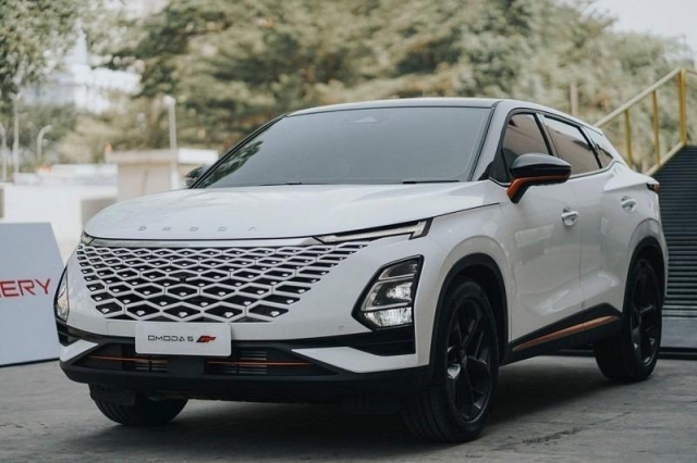 chery-omoda-5