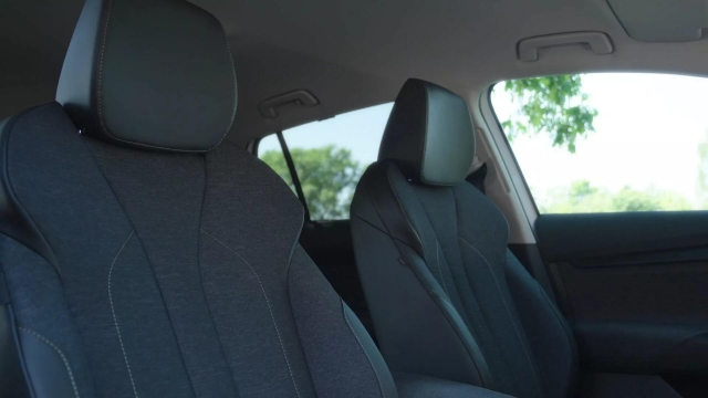 Hãng đang bán xe tại Việt Nam hé lộ nội thất của mẫu SUV điện mới, sử dụng vật liệu thân thiện với môi trường 516148