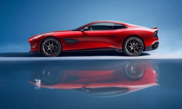 Aston-Martin-Vanquish-2-1827-1-4