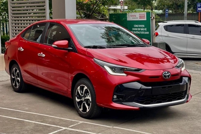 Vượt Vios và Accent, Honda City là sedan giá rẻ bán chạy nhất tháng 11 568251