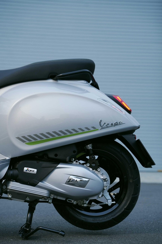 Vespa Sprint Tech ra mắt tại Việt Nam, giá bán từ 103,8 triệu đồng 608253