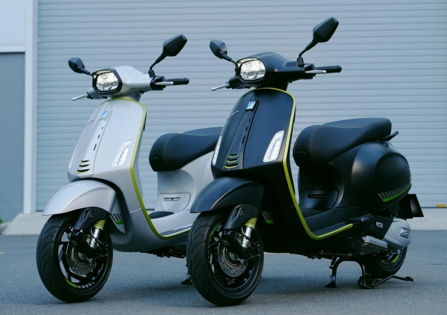 Vespa Sprint Tech ra mắt tại Việt Nam, giá bán từ 103,8 triệu đồng 608250