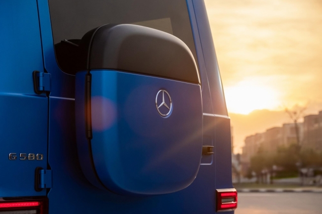 Chi tiết xe điện Mercedes-Benz G 580 EQ bản giới hạn có giá gần 8,7 tỷ đồng tại Việt Nam 621783