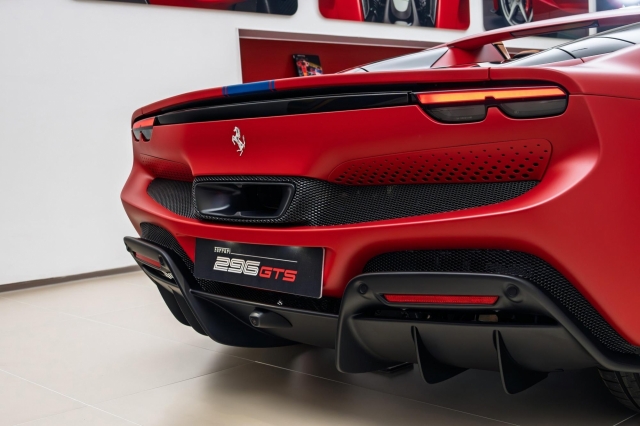 Ferrari 296 GTS 3