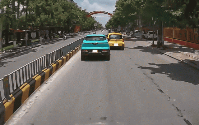 Hai xe taxi