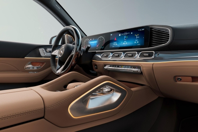 Mercedes-Benz GLS 450 4Matic 1
