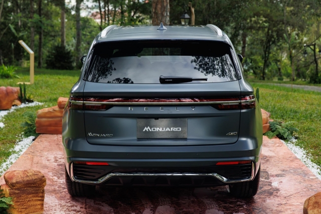 Geely Monjaro 3