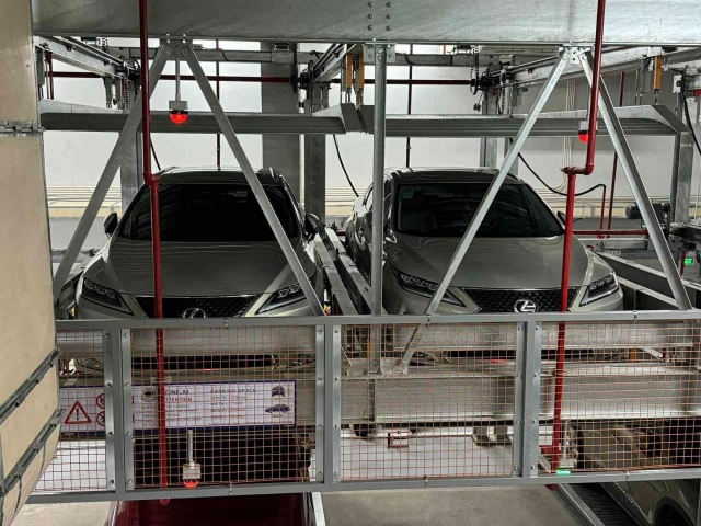 Bão Wipha chuẩn bị đổ bộ, các showroom ô tô Việt chạy đua bảo vệ tài sản 669615
