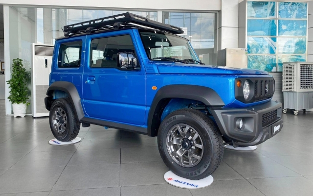 Suzuki Jimny 1