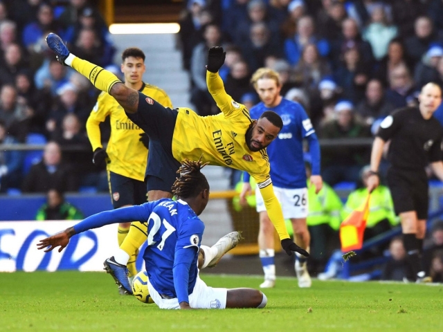 xem-truc-tiep-arsenal-vs-everton-vong-33-ngoai-hang-anh-o-dau-kenh-nao-1