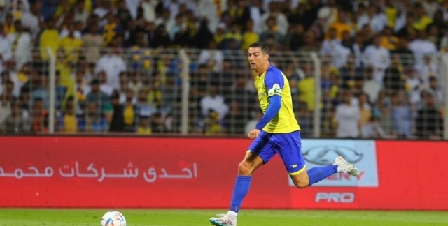 1675970102-first-double-hat-trick-and-poker-for-al-nasr-ronaldo-scores-4-740x375-1675984641.jpg