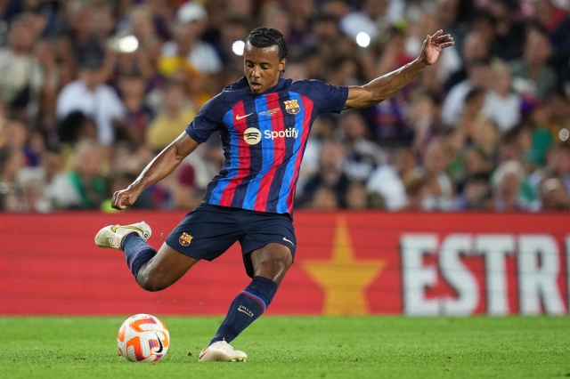 kounde-psg-1688437530.jpg