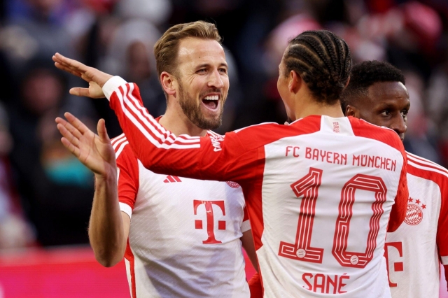 Rượt đuổi kịch tính, Harry Kane đưa Bayern lên đỉnh BXH Bundesliga-355275