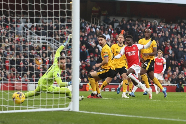 Hạ Wolves kịch tính, Arsenal xây chắc ngôi đầu Ngoại hạng Anh 366314