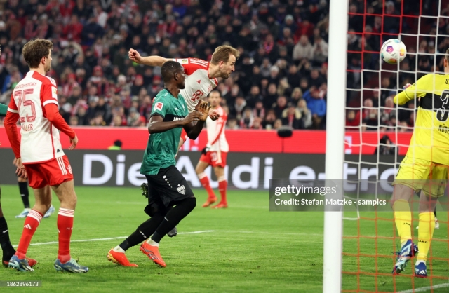Bayern Munich hạ đẹp Stuttgart trong ngày Kane đi vào lịch sử Bundesliga 374824