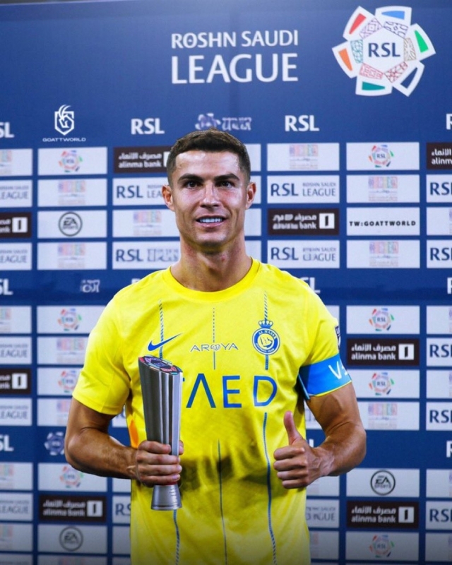 ronaldo-cau-thu-xuat-sac-nhat-thang-1704544956.jpg