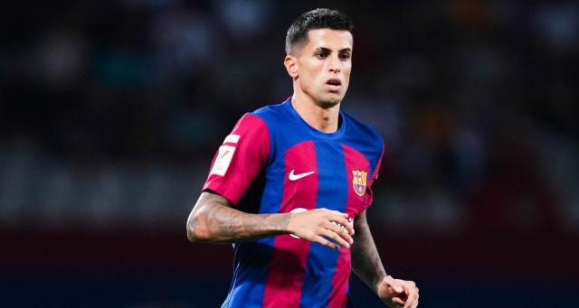 1200-l-bara-cancelo-jai-fait-un-trs-mauvais-match-la-raction-surprenante-du-hros-du-soir-1710991769-103544
