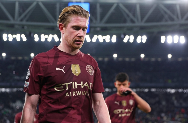 Huyền thoại MU 'kinh ngạc' trước phong độ của Man City 568304