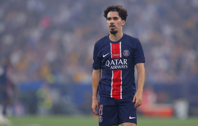 Xabi Alonso xác định xong tiền vệ đẳng cấp thay thế Luka Modric 643735