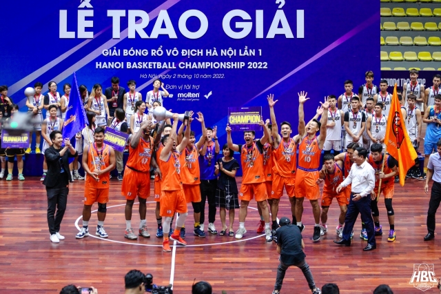 Tin thể thao 3/10: Thùy Linh vô địch cầu lông nữ Vietnam Open 2022 196522