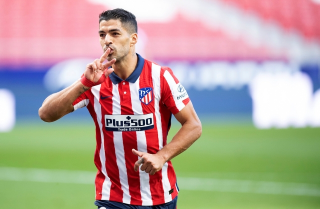 Suarez đến Atletico Madrid với bản hợp đồng có thời hạn 2 năm (Ảnh: Internet)