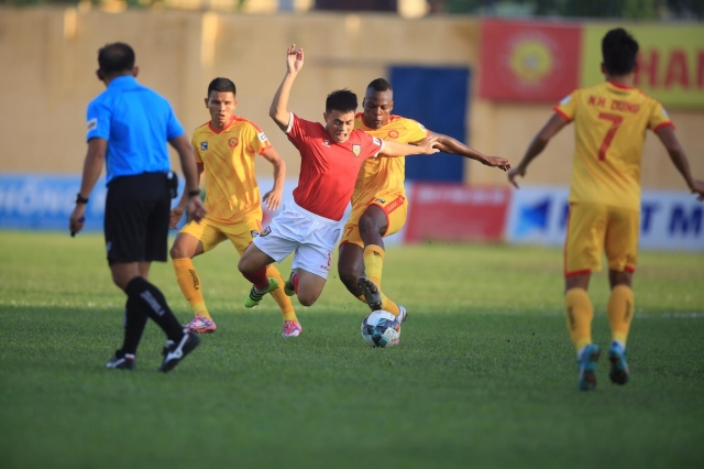 Trực tiếp Thanh Hóa vs Hà Tĩnh: Cân sức cân tài Ảnh 1