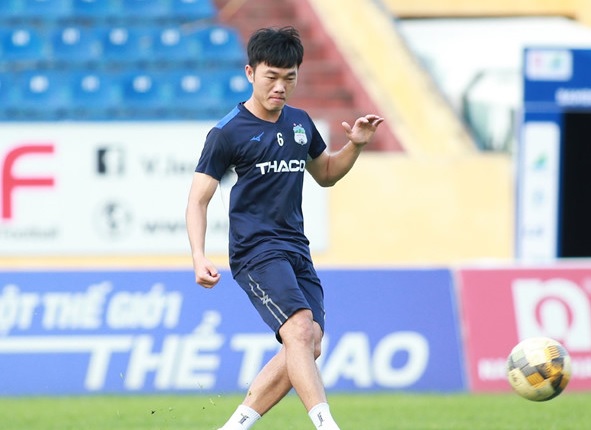 Lương Xuân Trường cảnh báo đồng đội trước vòng 3 V-League 2021 Ảnh 1
