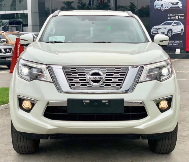 Đầu xe Nissan Terra