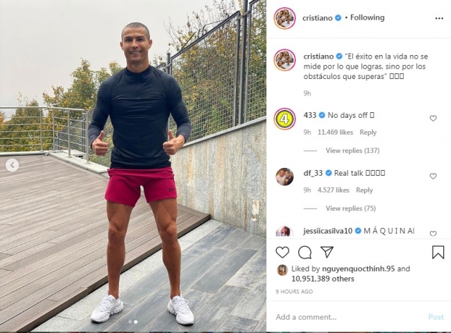 Giật mình với diện mạo lạ lẫm của Ronaldo 'phiên bản COVID-19' Ảnh 1