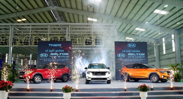 Kia Seltos chính thức xuất xưởng